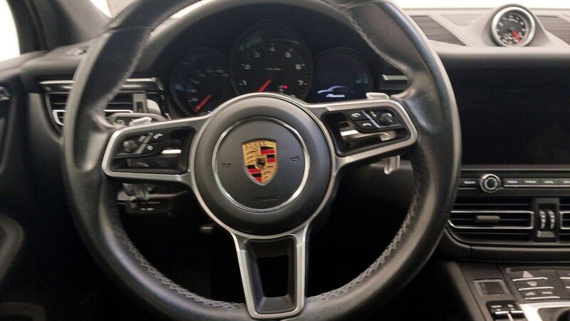 2021 Porsche Macan  10