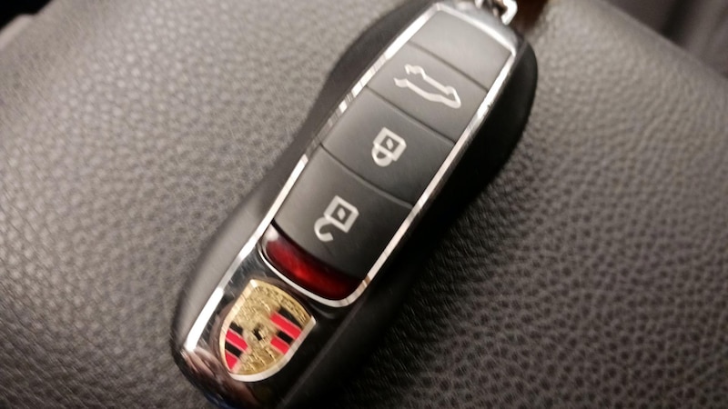 2021 Porsche Macan  24