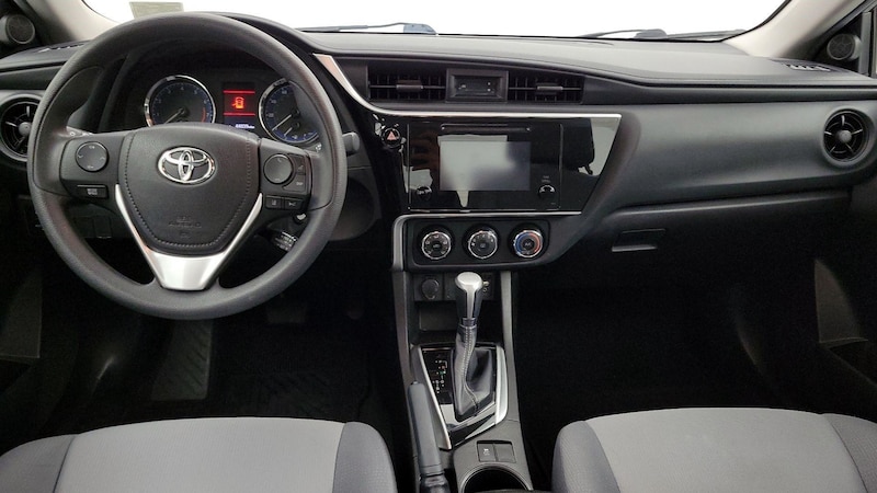 2018 Toyota Corolla L 9