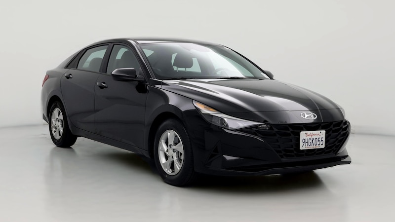 2023 Hyundai Elantra SE Hero Image