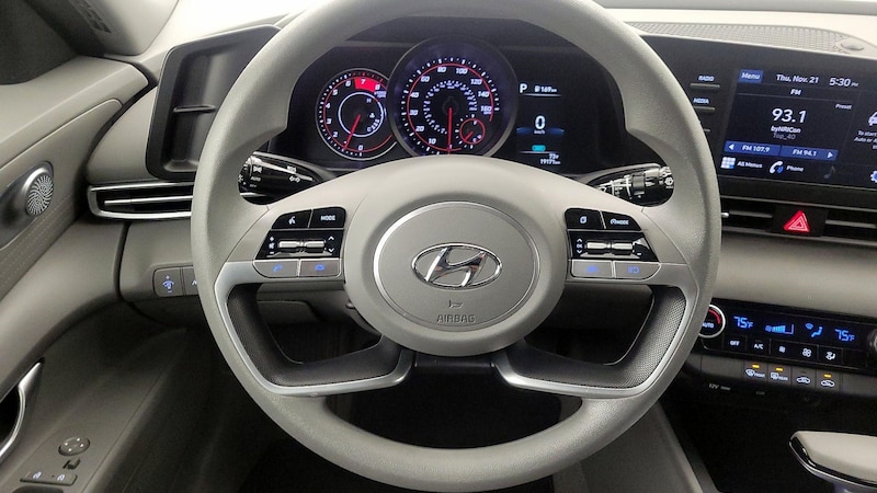 2023 Hyundai Elantra SEL 10