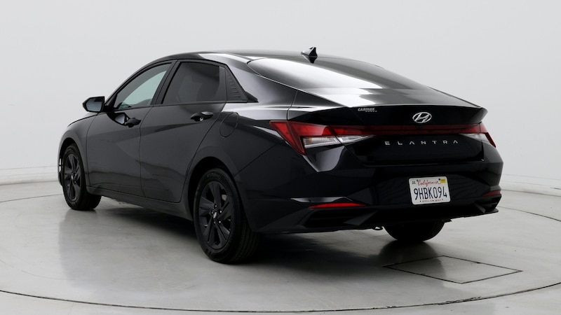 2023 Hyundai Elantra SEL 2