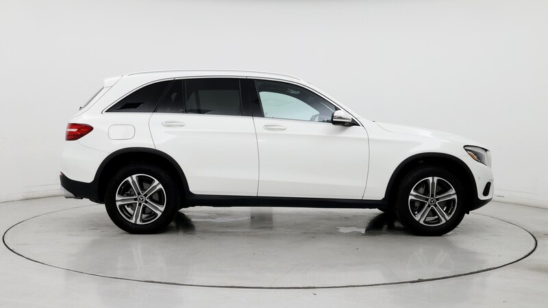 2019 Mercedes-Benz GLC 300 7