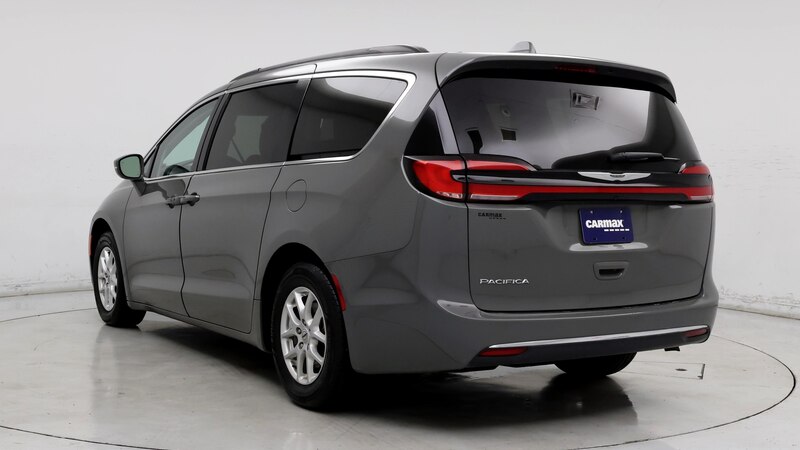 2022 Chrysler Pacifica Touring L 2