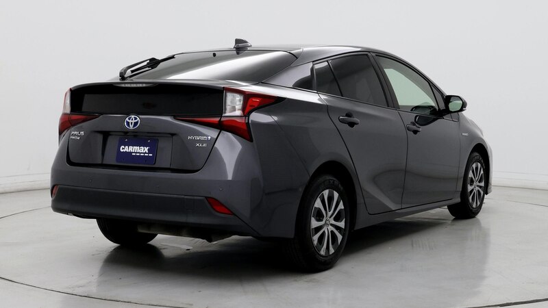 2020 Toyota Prius XLE 8