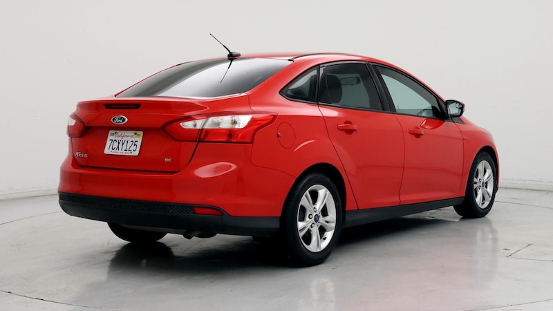 2014 Ford Focus SE 8