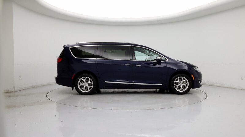 2019 Chrysler Pacifica Limited 7