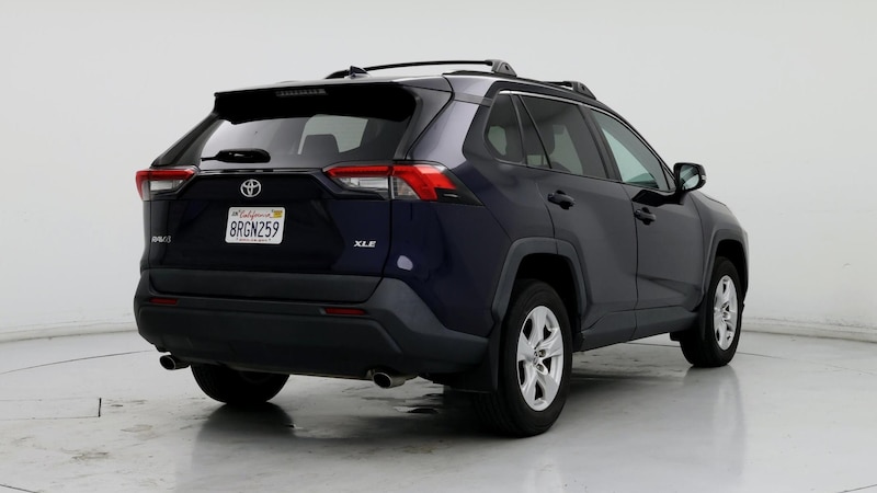 2020 Toyota RAV4 XLE 8