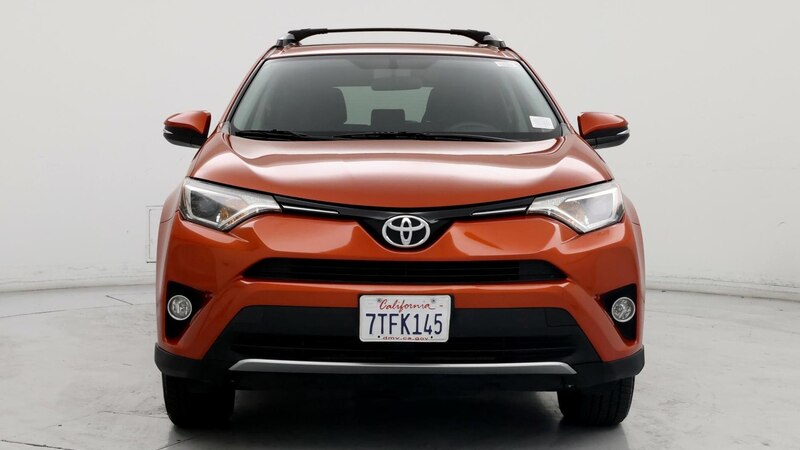 2016 Toyota RAV4 XLE 5