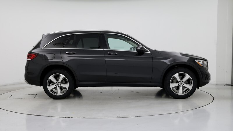 2022 Mercedes-Benz GLC 300 7