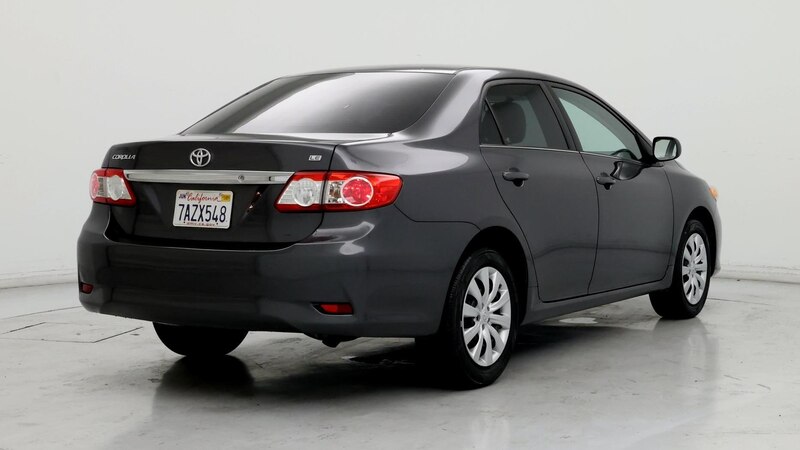 2013 Toyota Corolla LE 8