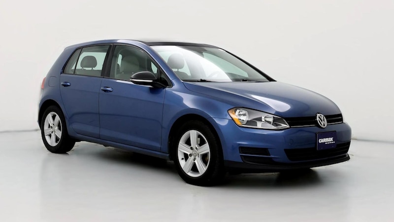 2017 Volkswagen Golf SE Hero Image