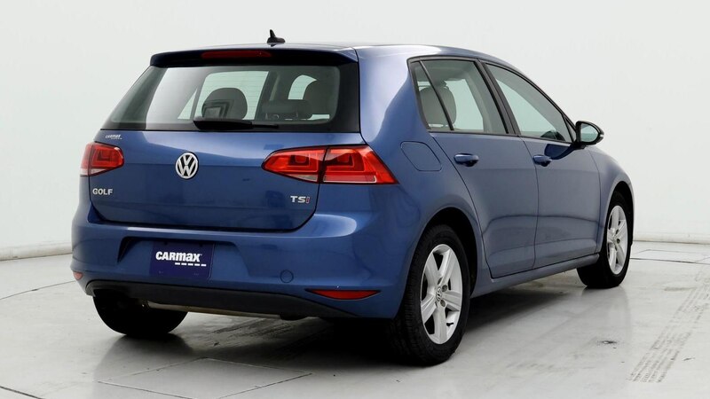 2017 Volkswagen Golf SE 8