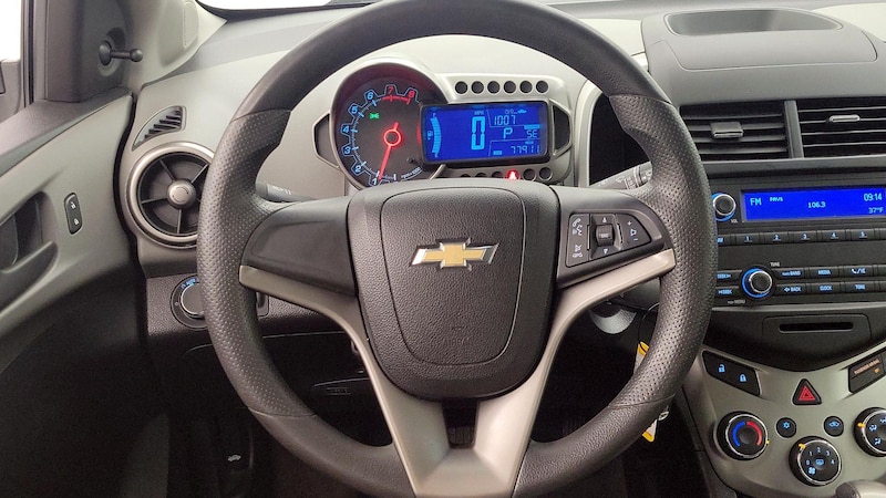 2016 Chevrolet Sonic LS 10