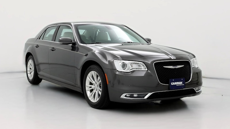 2021 Chrysler 300 Touring Hero Image