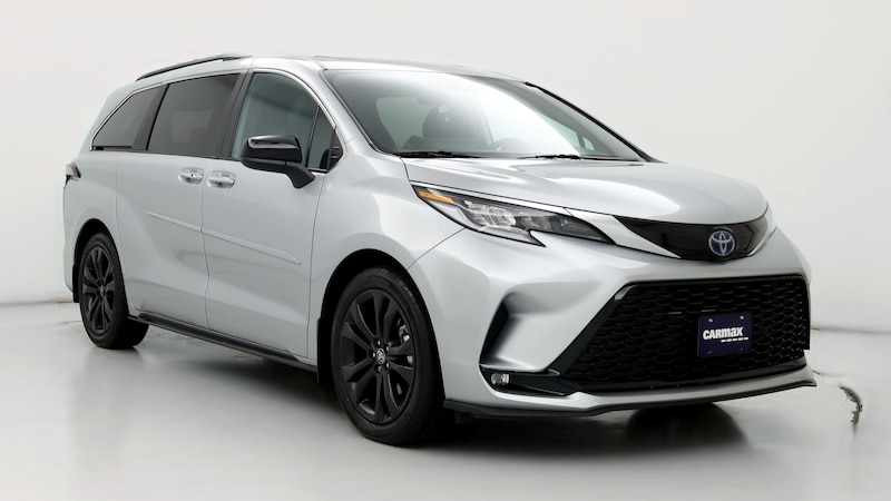 2023 Toyota Sienna XSE Hero Image