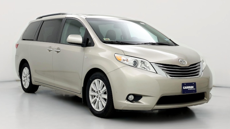 2017 Toyota Sienna XLE Premium Hero Image