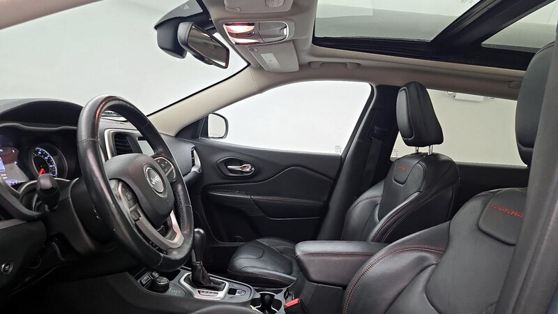 2015 Jeep Cherokee Trailhawk 20