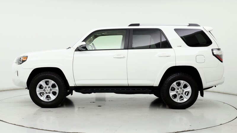 2021 Toyota 4Runner SR5 3