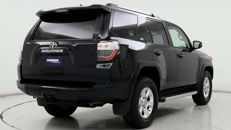 2024 Toyota 4Runner SR5 8