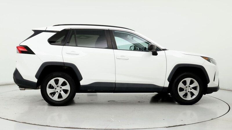 2019 Toyota RAV4 LE 7