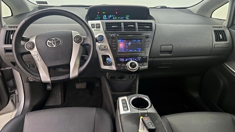 2014 Toyota Prius v Five 9