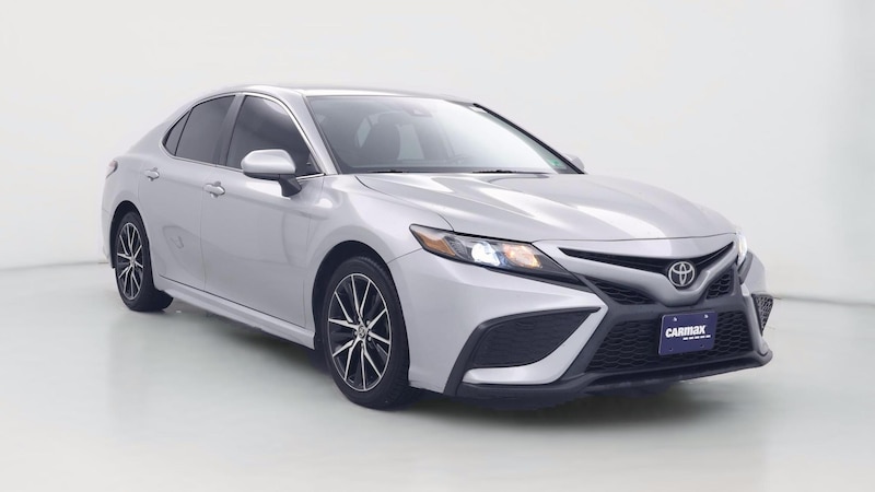 2021 Toyota Camry SE Hero Image