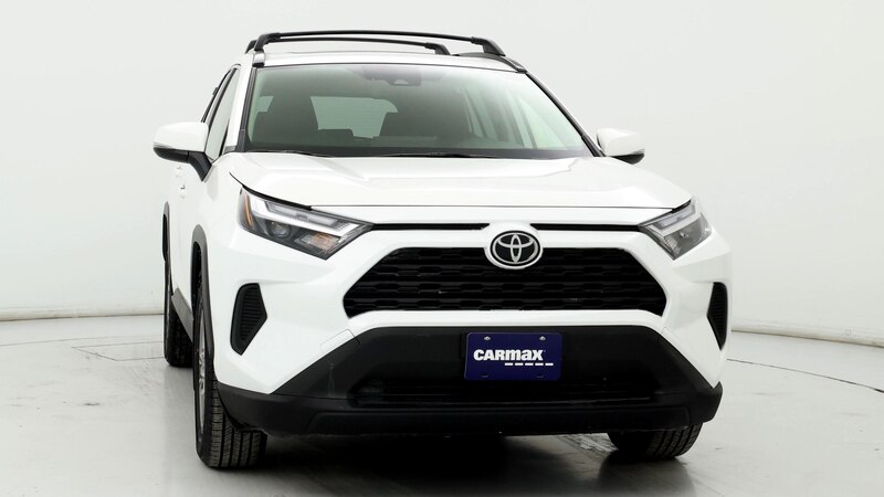 2023 Toyota RAV4 XLE 5