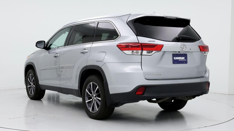 2019 Toyota Highlander XLE 2