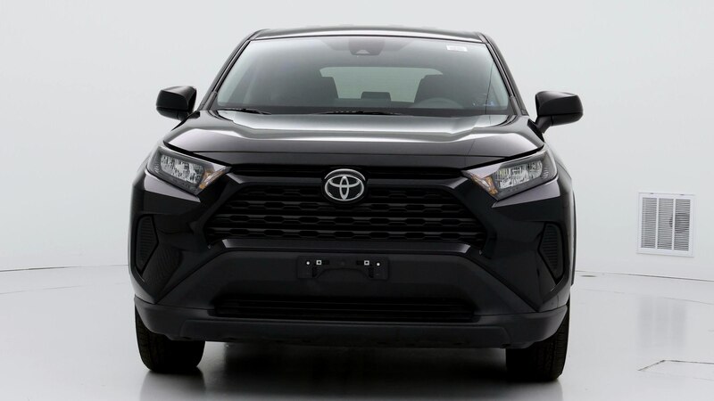 2022 Toyota RAV4 LE 2