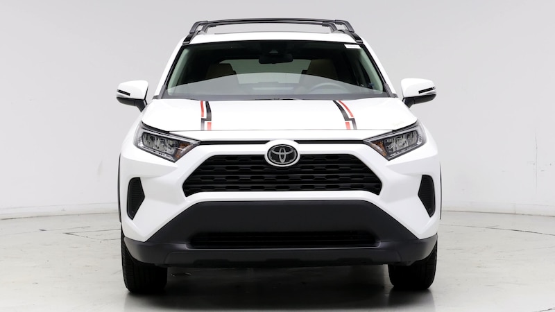 2021 Toyota RAV4 XLE 5