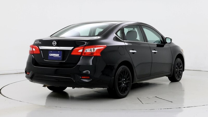 2019 Nissan Sentra S 8