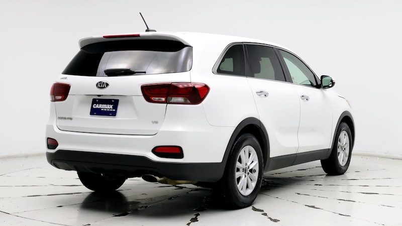 2020 Kia Sorento LX 8