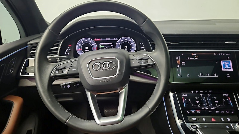 2022 Audi Q7 Premium Plus 10