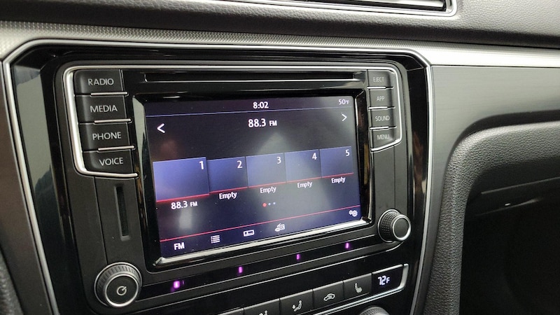 2018 Volkswagen Passat R-Line 15