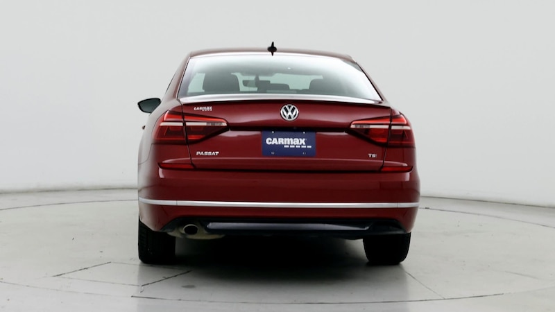 2018 Volkswagen Passat R-Line 6
