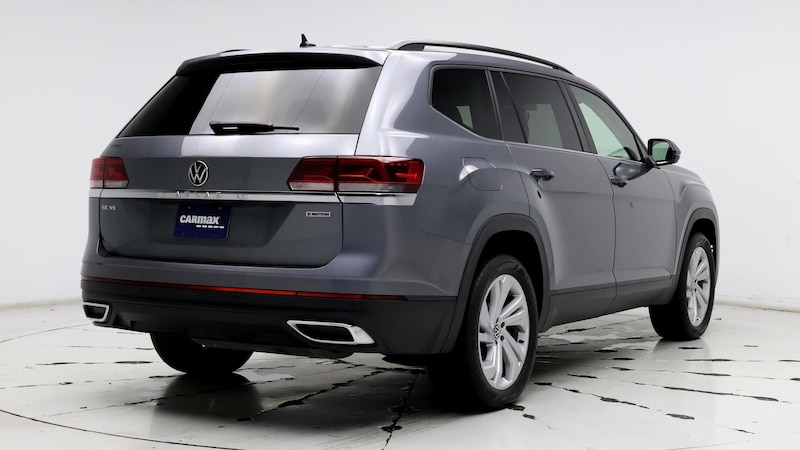 2022 Volkswagen Atlas SE 8