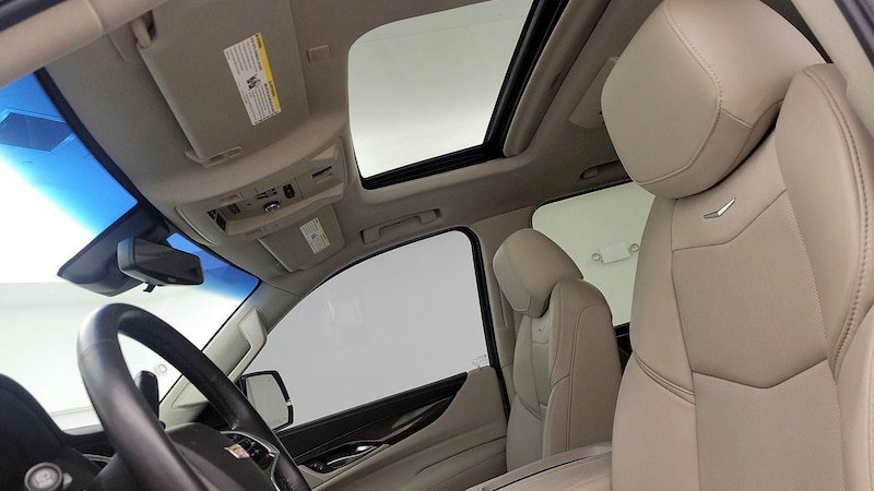 2018 Cadillac Escalade Luxury 20