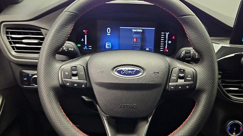 2023 Ford Escape ST-Line 10