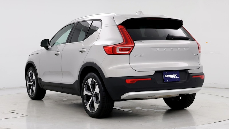 2024 Volvo XC40 B5 Plus 2