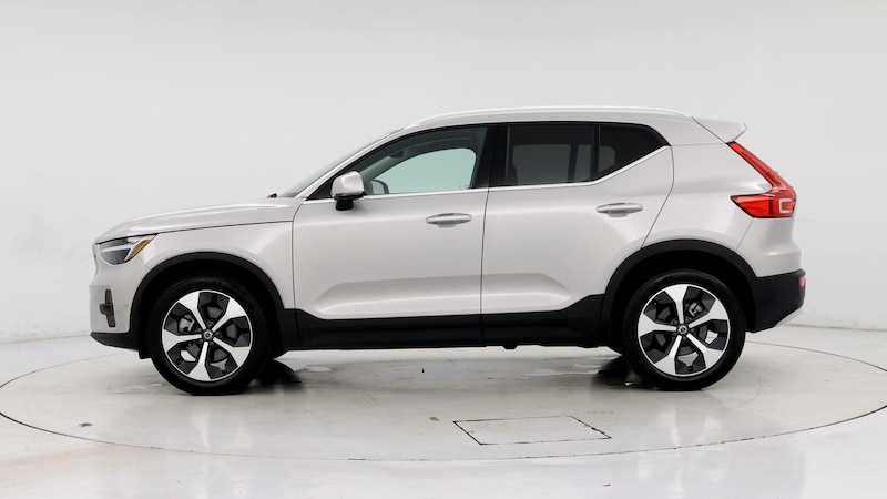 2024 Volvo XC40 B5 Plus 3