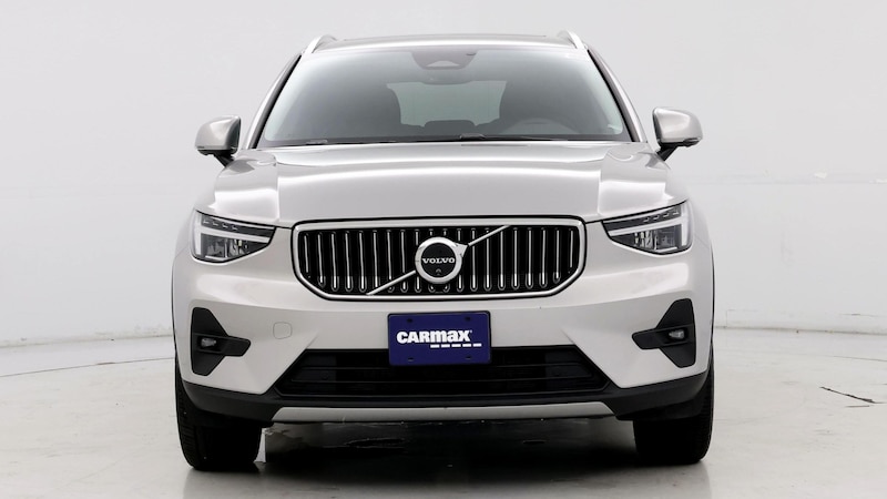 2024 Volvo XC40 B5 Plus 5