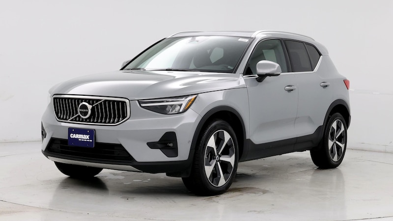 2024 Volvo XC40 B5 Plus 4