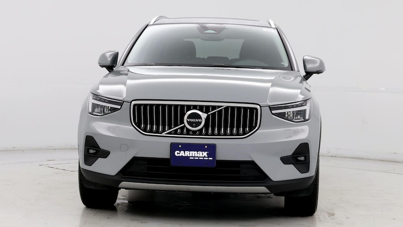 2024 Volvo XC40 B5 Plus 5