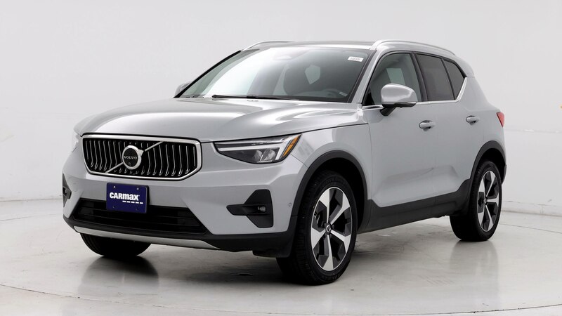 2024 Volvo XC40 B5 Plus 4