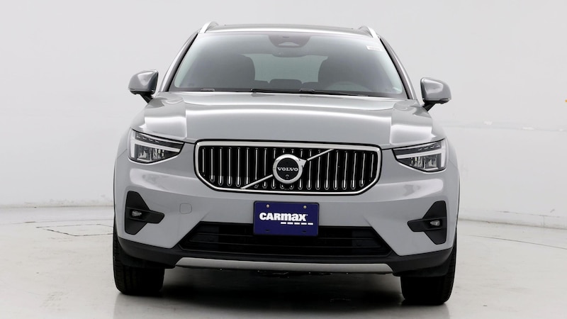 2024 Volvo XC40 B5 Plus 5