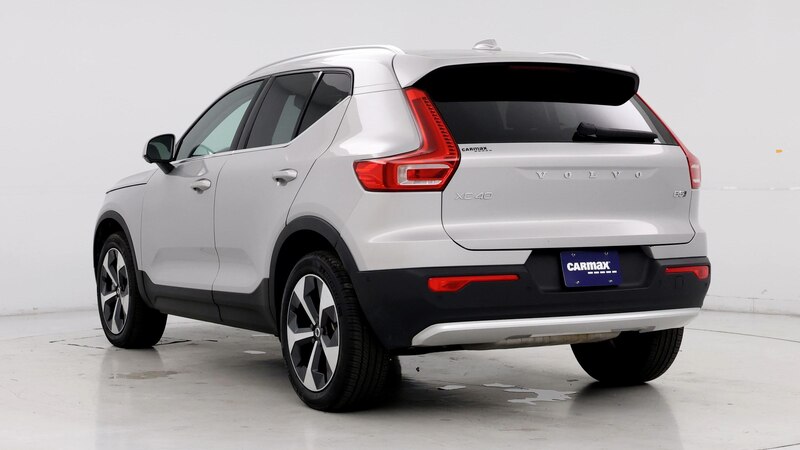 2024 Volvo XC40 B5 Plus 2