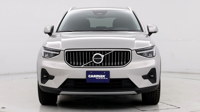 2024 Volvo XC40 B5 Plus 5