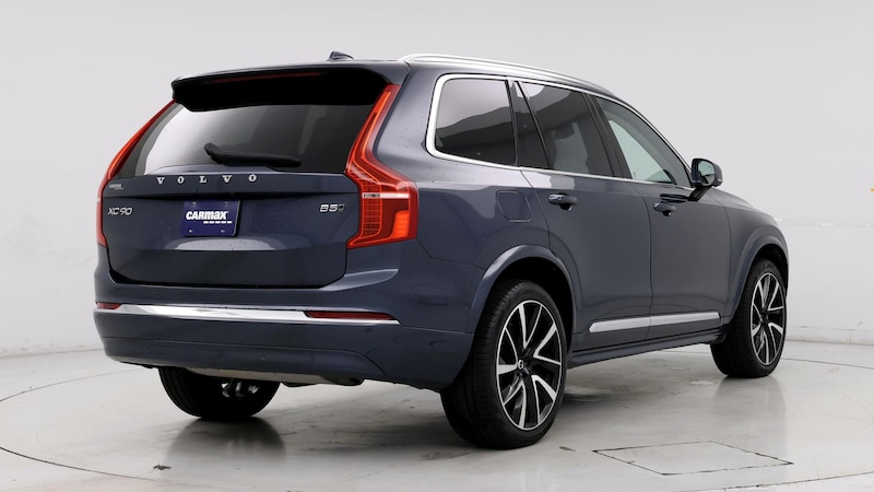 2024 Volvo XC90 B5 Plus 8