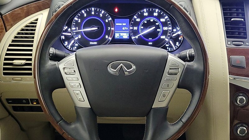 2019 INFINITI QX80 Luxe 10